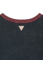 [GUESS X HYUNJIN] Star Ringer T-Shirt